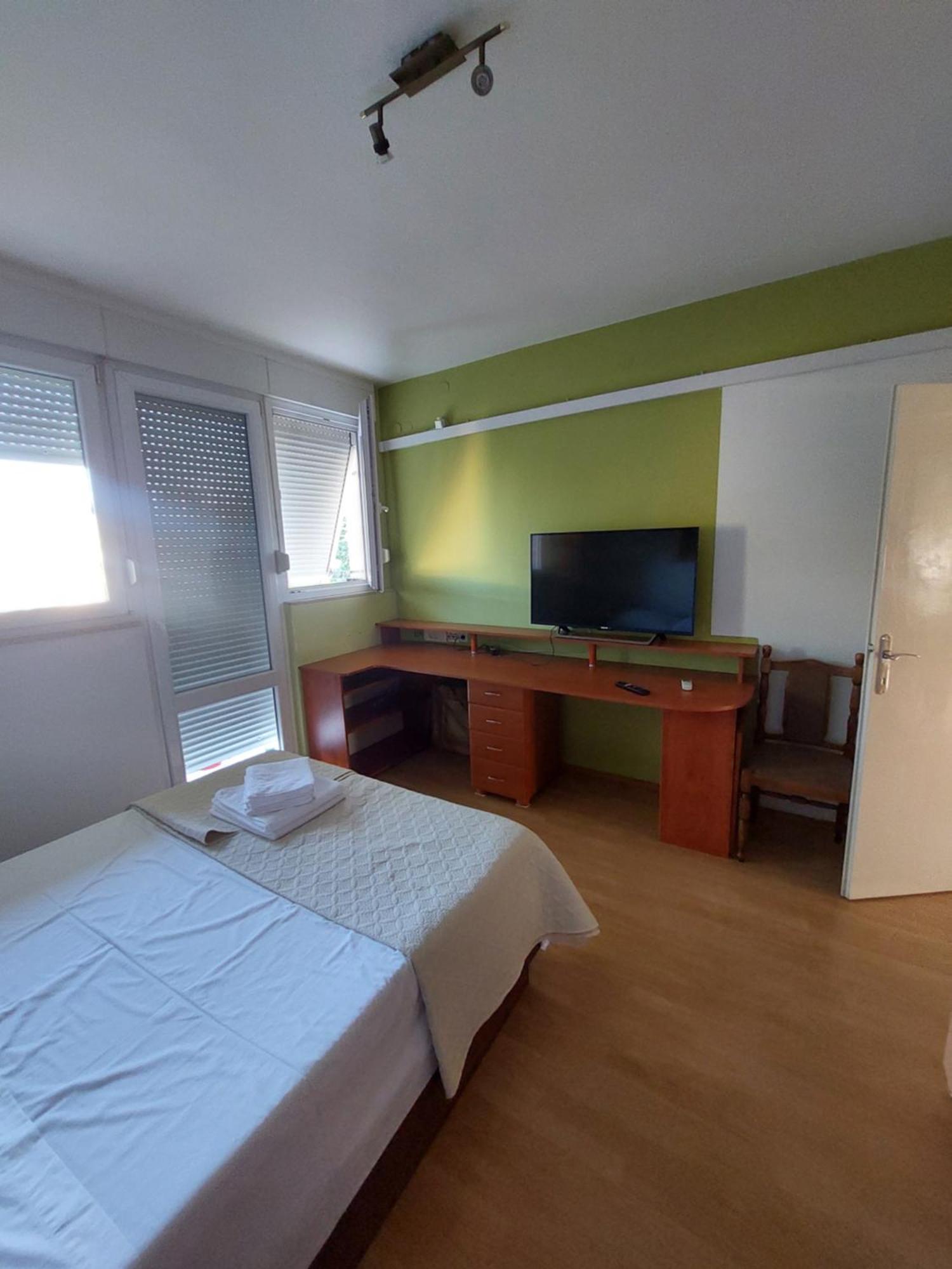 Jela Apartamento